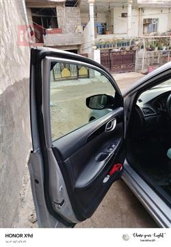 نيسان سنترا